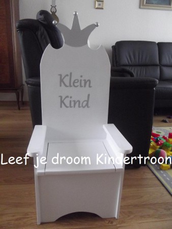 Kinder Troon Kleinkind